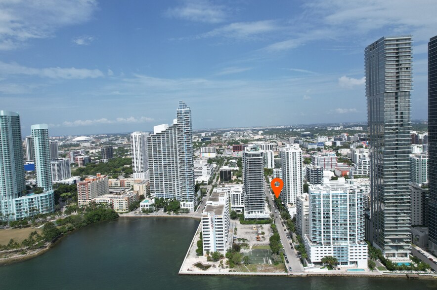 More Photos Of 333 NE 23rd St, Miami Land For Sale