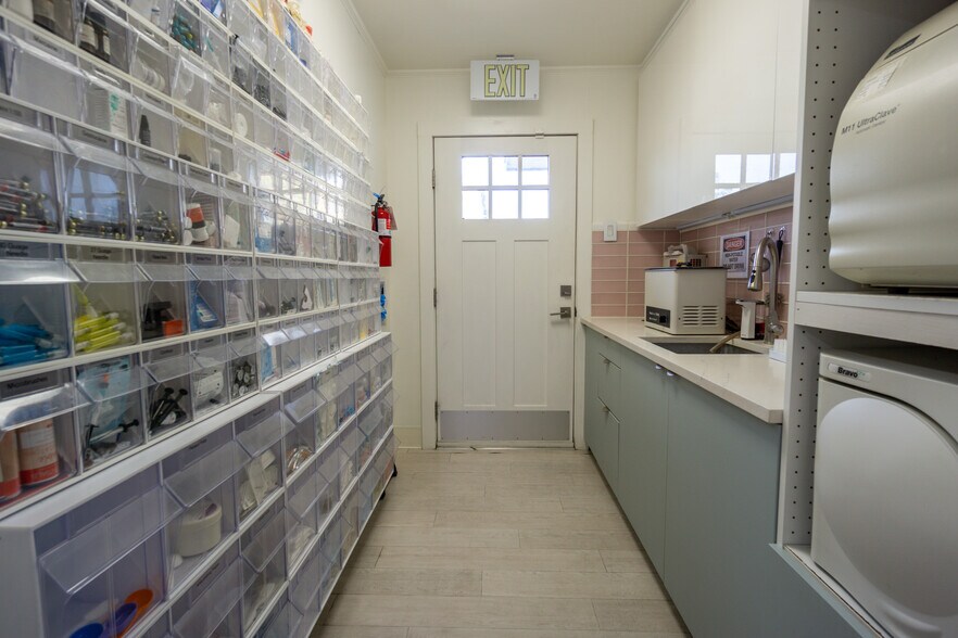 More Photos Of 1501 N 25th St, Waco Medical For Sale