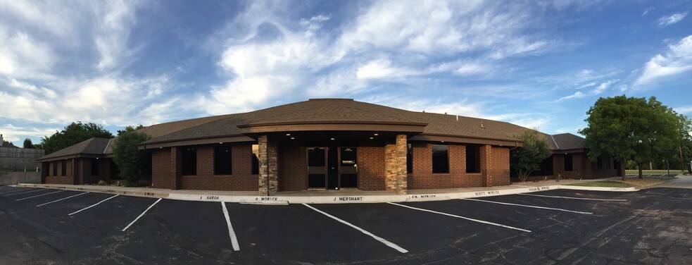 More Photos Of 4127 NW 122nd St, Oklahoma City Office For Lease