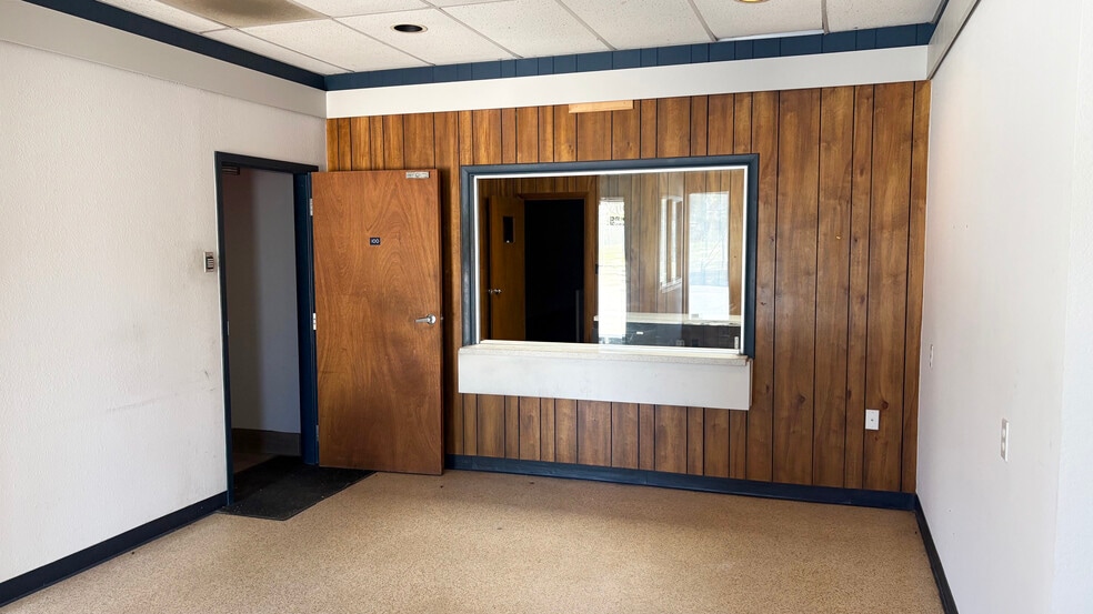 More Photos Of 416-418 NW 8th St, Oklahoma City Office For Sale