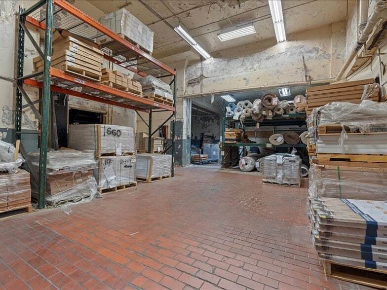 More Photos Of 808-822 Burnet Ave, Syracuse Warehouse For Sale