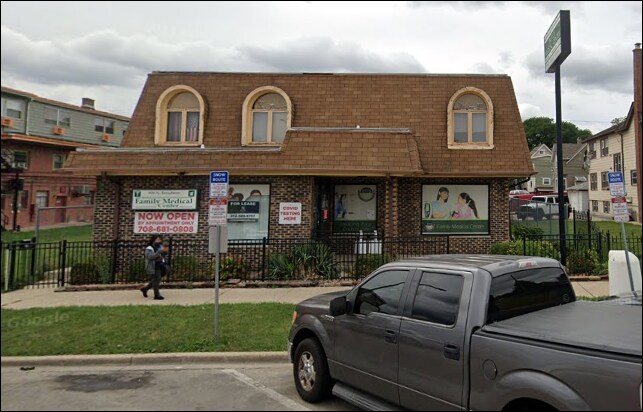 More Photos Of 808 N Broadway Ave, Melrose Park Medical For Lease