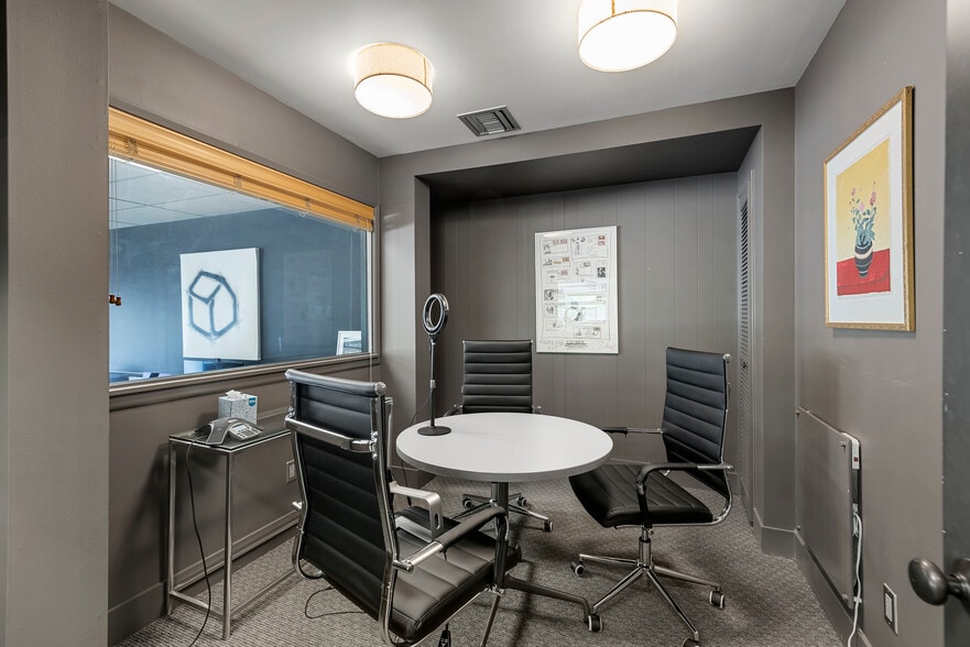 More Photos Of 1532 13th Ave, Seattle Office For Lease