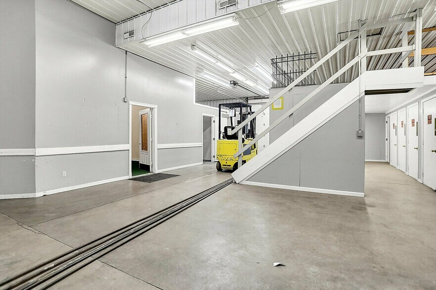 More Photos Of , Indianapolis Industrial For Sale