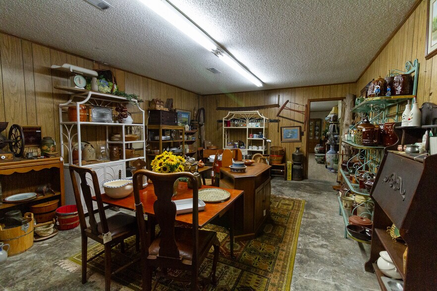 More Photos Of 512 Tift Ave S, Tifton Freestanding For Sale