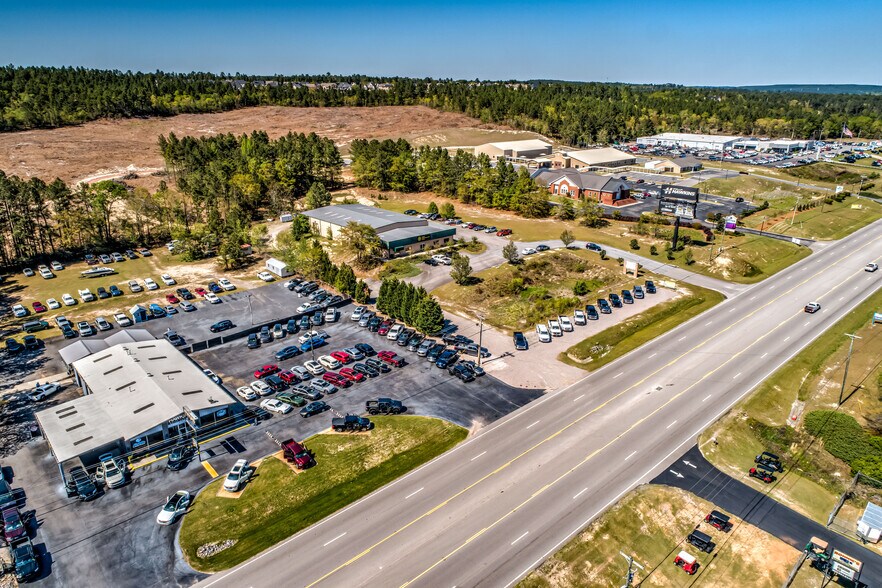 More Photos Of 1982 Jefferson Davis Hwy, Graniteville Showroom For Sale