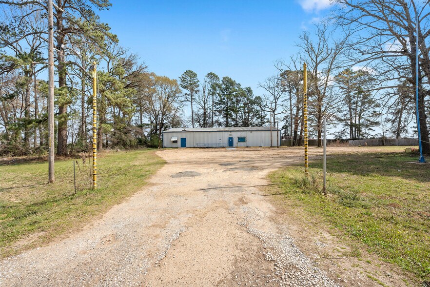 More Photos Of 5810 US Highway 259 N, Naples Freestanding For Sale