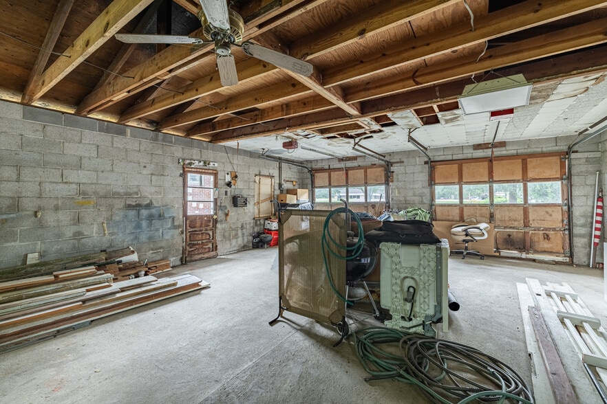 More Photos Of 4933 George Washington Mem Hwy, Yorktown Land For Sale