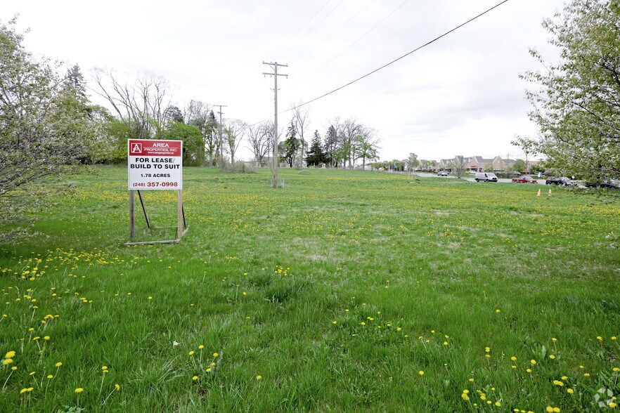 More Photos Of 57036 Grand River Ave, New Hudson Land For Lease