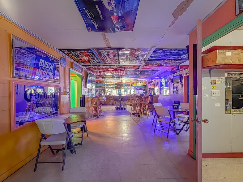 More Photos Of 4806 Jackson Cove Rd, Tallahassee Restaurant For Sale