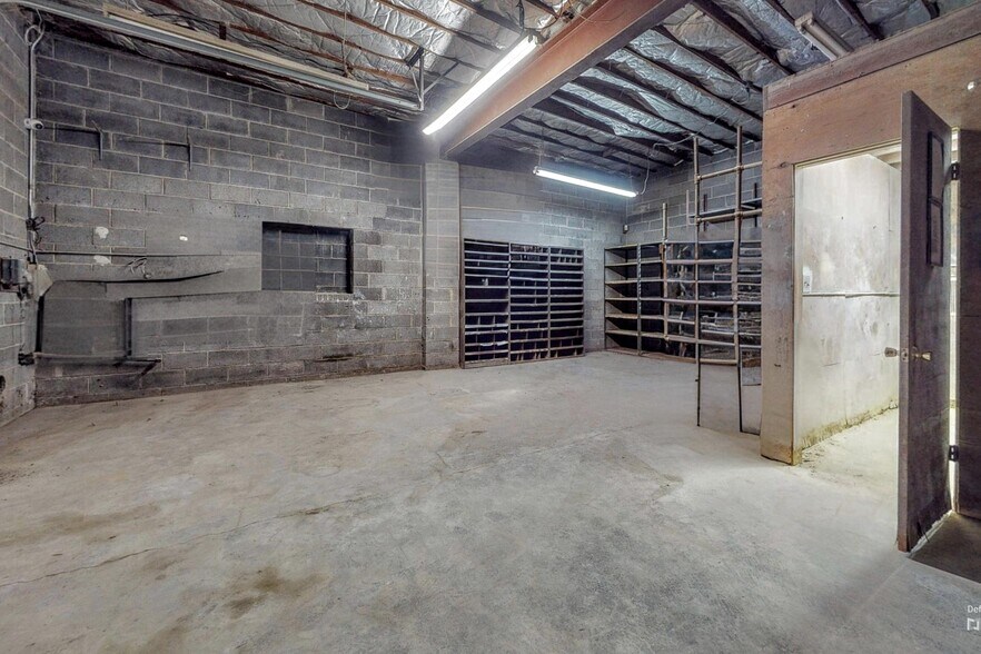 More Photos Of 9034 Tonnelle Ave, North Bergen Industrial For Sale