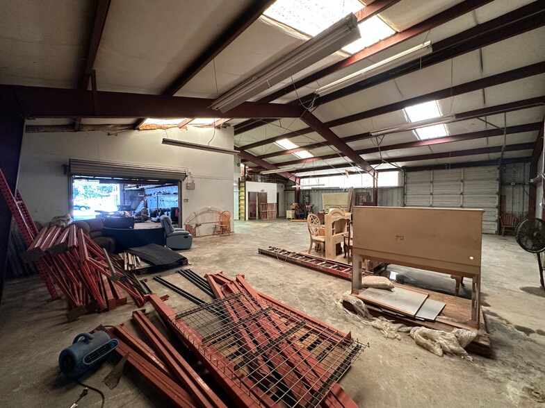 More Photos Of 1242 N Filbert St, Stockton Industrial For Lease