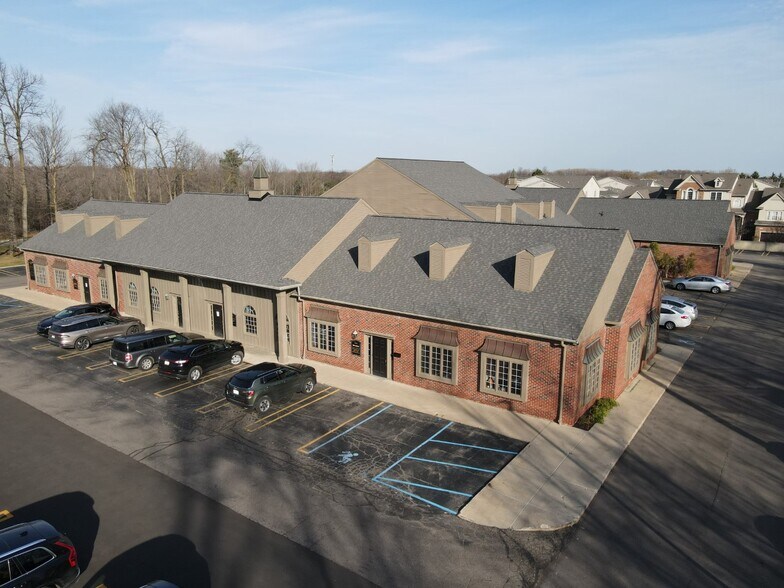 More Photos Of 37601-37649 Pembroke Ave, Livonia Office For Lease