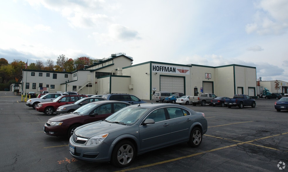 More Photos Of 6181 Thompson Rd, Syracuse Service For Lease