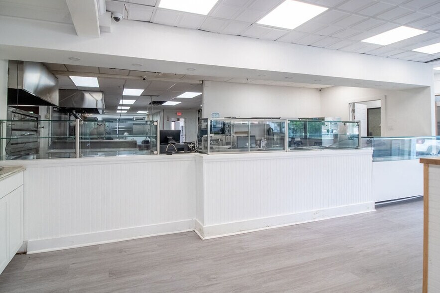 More Photos Of 127 S Main St, Ellenville Fast Food For Sale