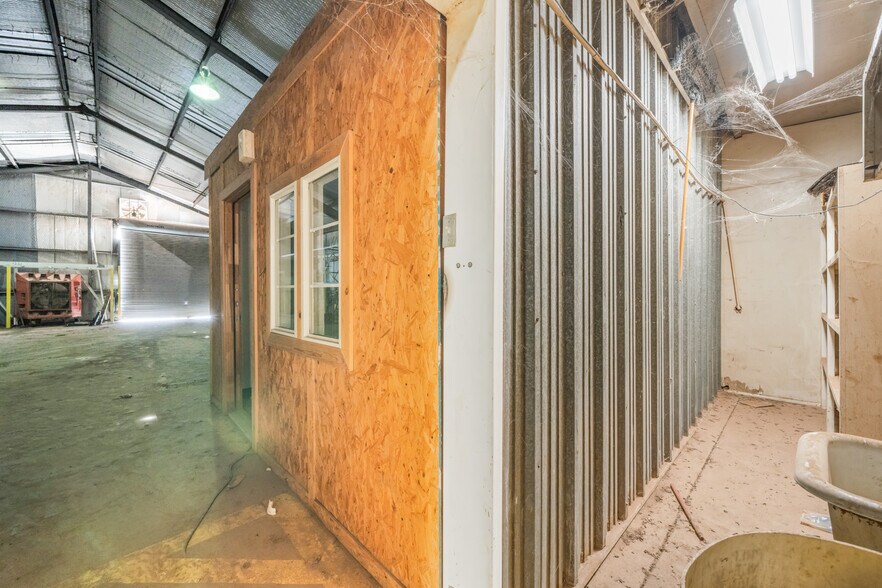 More Photos Of 6464 US-84, Anton Industrial For Sale