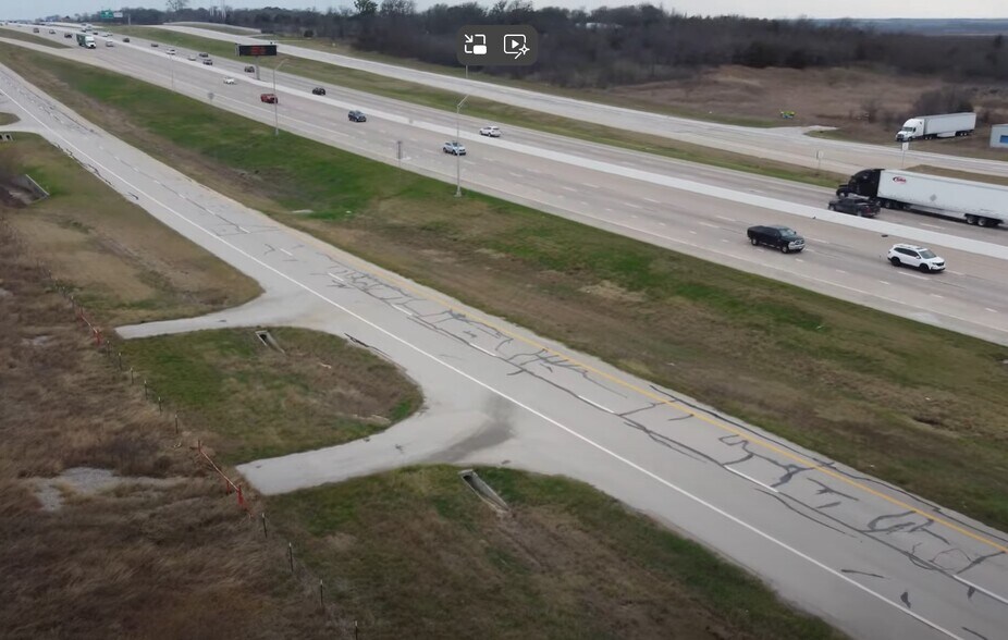 More Photos Of 24246 N Interstate 35, West Land For Sale