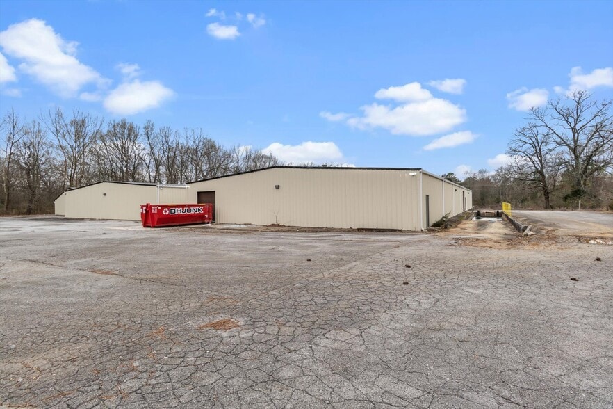 More Photos Of 1811-1813 Old Estill Springs Rd, Tullahoma Warehouse For Sale