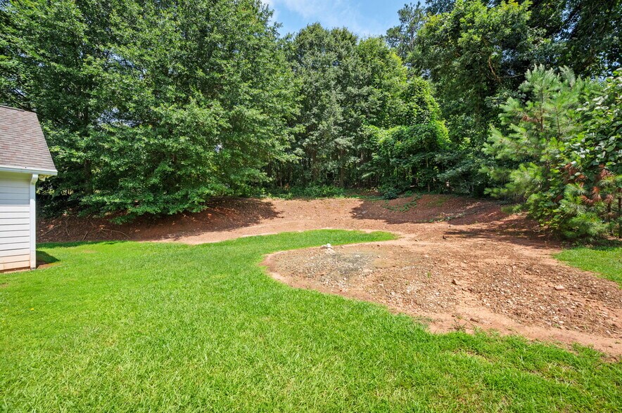 More Photos Of 5102 Covington Hwy, Decatur Medical For Sale