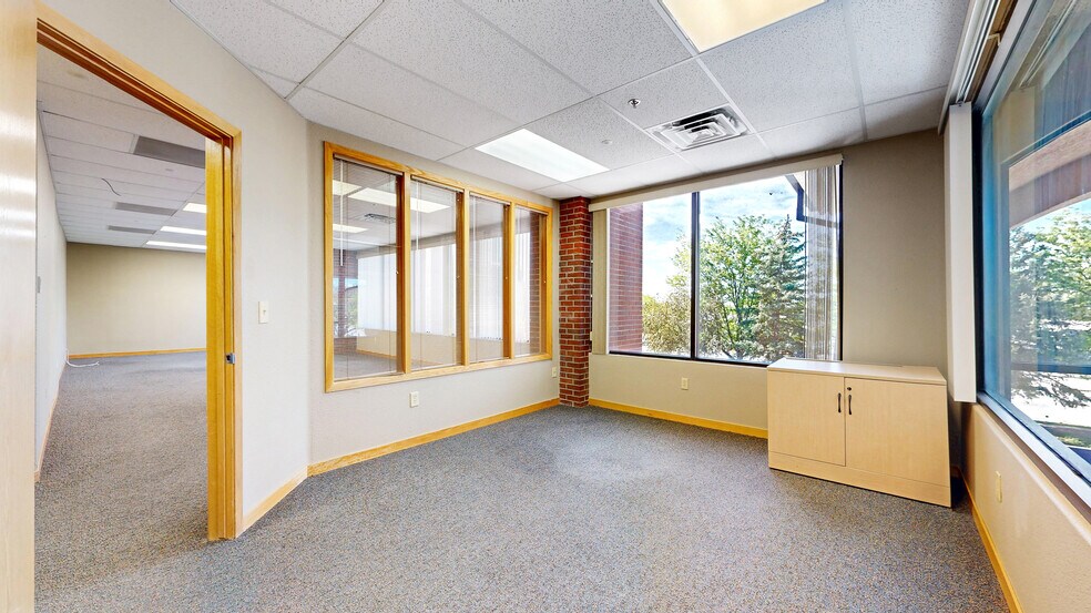 More Photos Of 2695 W Eisenhower Blvd, Loveland Office For Lease