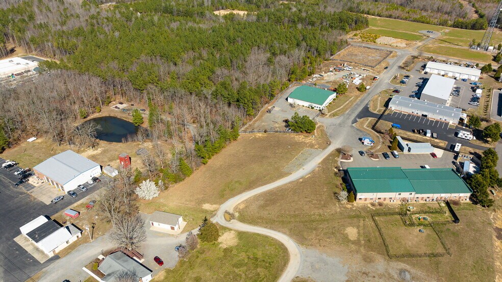 More Photos Of 0 Commerce, Ruther Glen Land For Sale