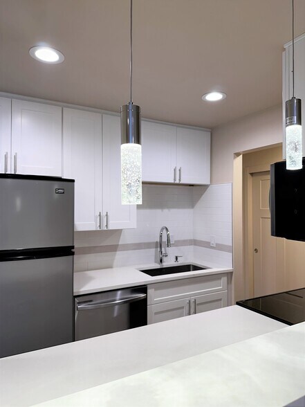 More Photos Of 9025 35th Ave SW, Seattle Storefront Retail Residential For Sale