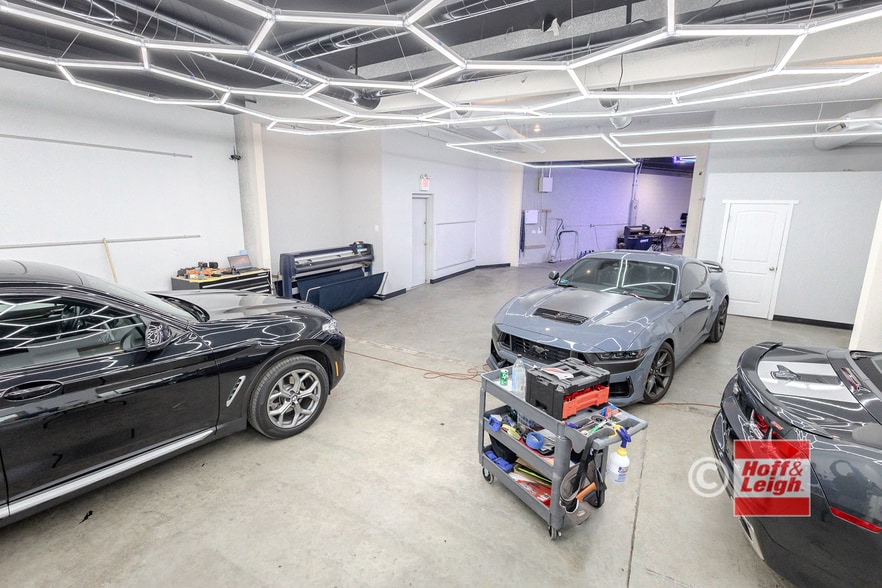 More Photos Of 4030 Sinton Rd, Colorado Springs Warehouse For Sale