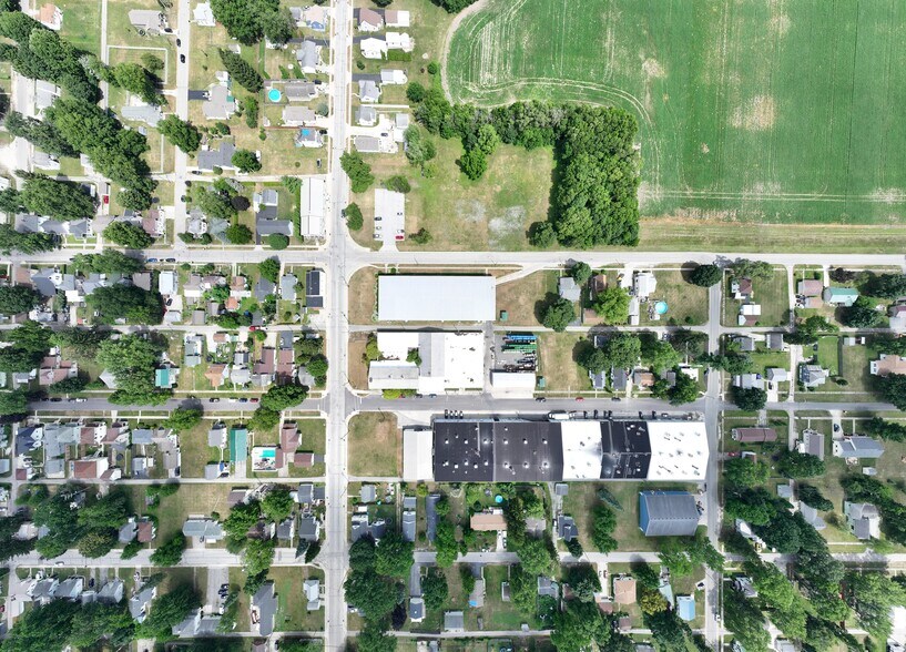 More Photos Of 1345 Henry St, Huntington Manufacturing For Sale