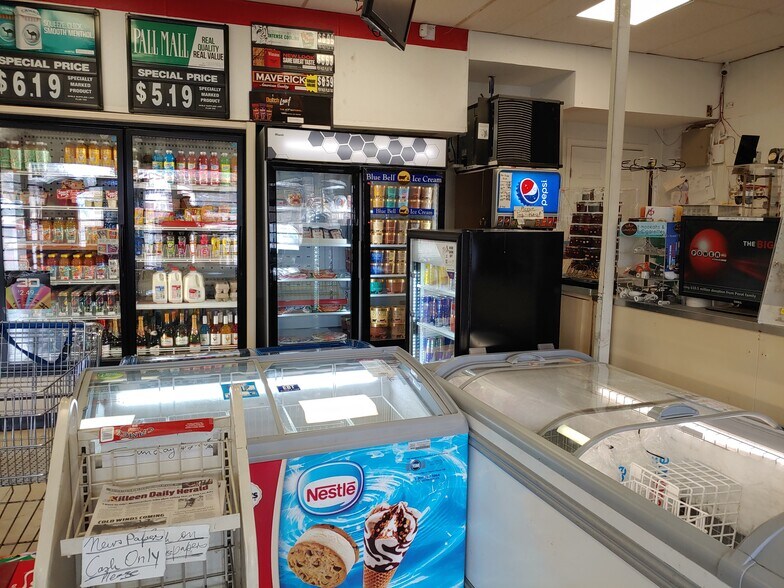 More Photos Of 1408 E Rancier Ave, Killeen Convenience Store For Sale