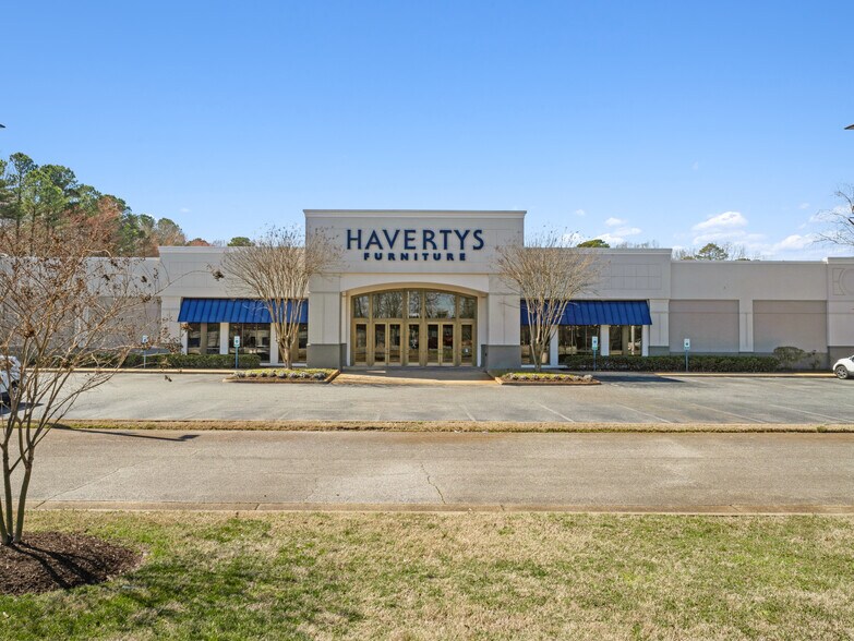 More Photos Of 11871 Jefferson Ave, Newport News Freestanding For Sale