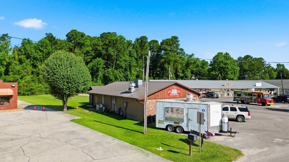 More Photos Of 1705 Park View Rd, Conway Freestanding For Sale