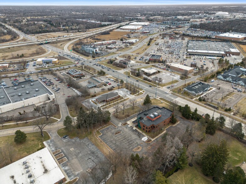 More Photos Of 40000 Eight Mile Rd, Northville Medical For Sale