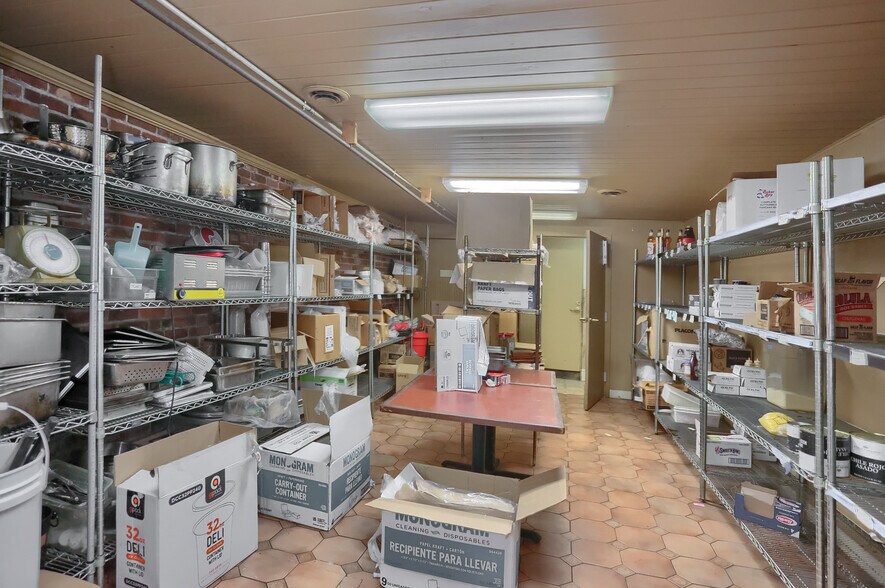 More Photos Of 634 Camp Horne Rd, Pittsburgh General Retail For Sale