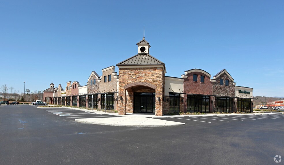 Primary Photo Of 750 Briarcliff Ave, Oak Ridge Unknown For Lease
