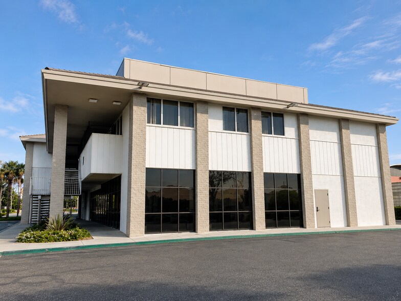 More Photos Of 5808 Telephone Rd, Ventura Office For Lease