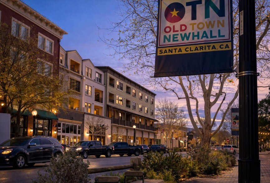 More Photos Of 24513 Walnut St, Santa Clarita Apartments For Sale