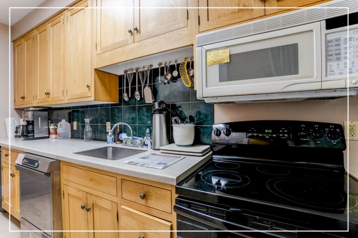 More Photos Of 511 Franklin St, Wausau Hotel For Sale