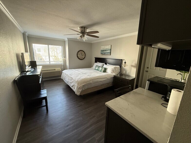 More Photos Of 6380 S Boston St, Greenwood Village Apartments For Sale