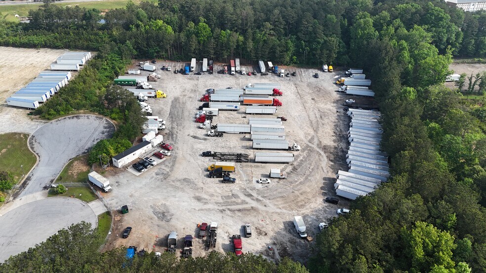 More Photos Of 5166 John G Glover Ind Ct, Ellenwood Land For Lease