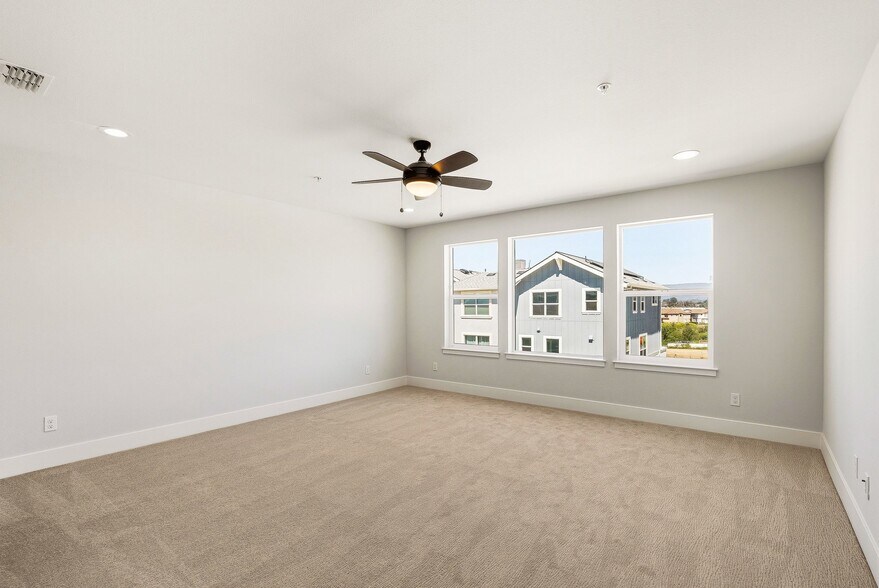 More Photos Of 141 Skyline Vista Way, Watsonville Specialty For Sale