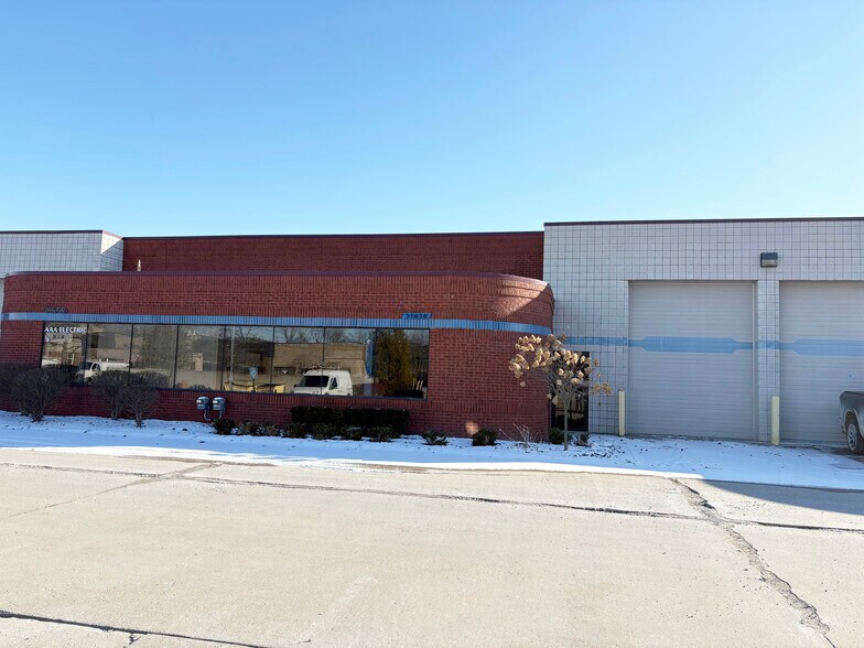 Primary Photo Of 51446-51486 Oro Dr, Shelby Township Warehouse For Sale