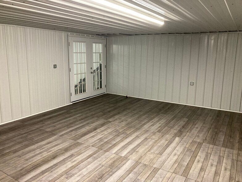 More Photos Of 7754 S State Route 73, Wilmington Flex For Lease