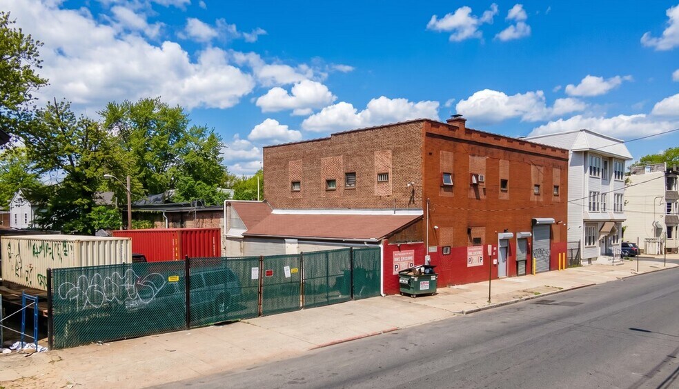 Primary Photo Of 491 21st St, Irvington Warehouse For Lease