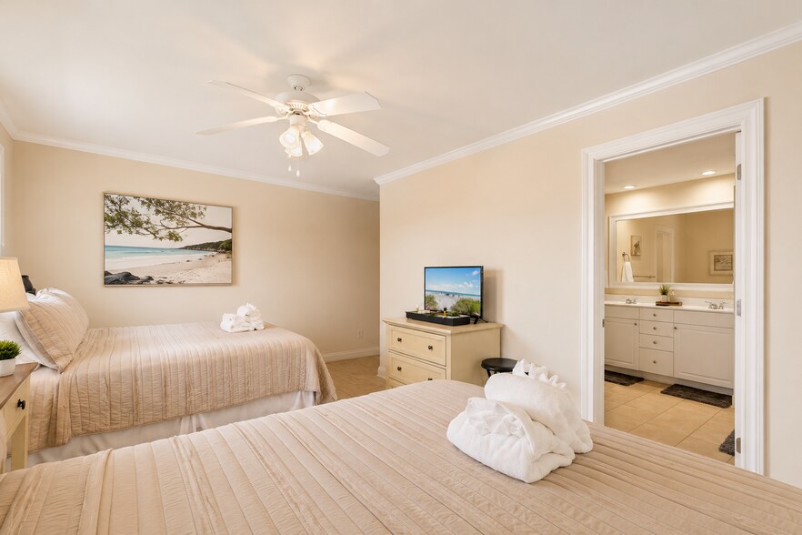 More Photos Of 4620 Surf St, North Myrtle Beach Apartments For Sale