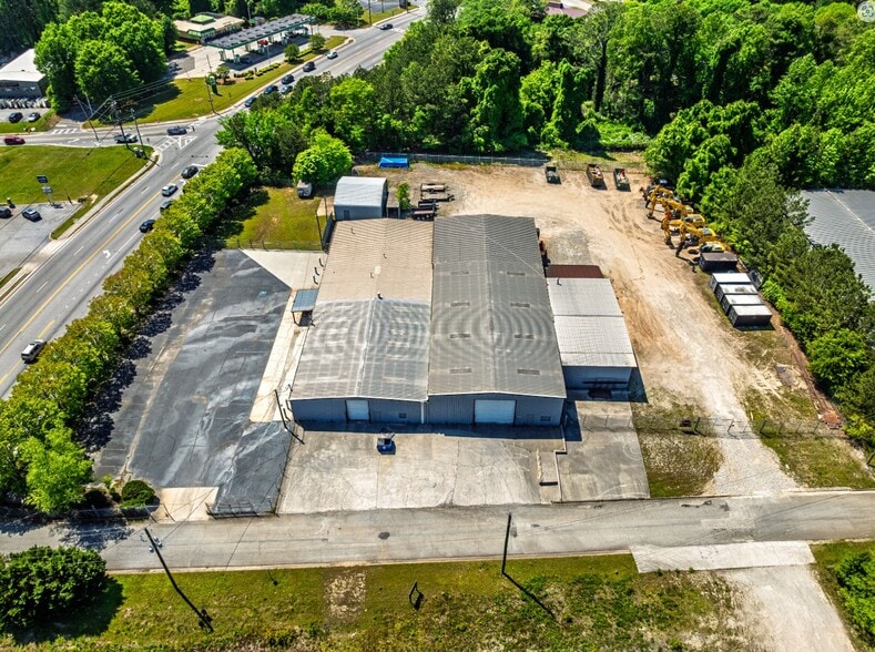 More Photos Of 140 Veterans Memorial Hwy, Mableton Warehouse For Lease