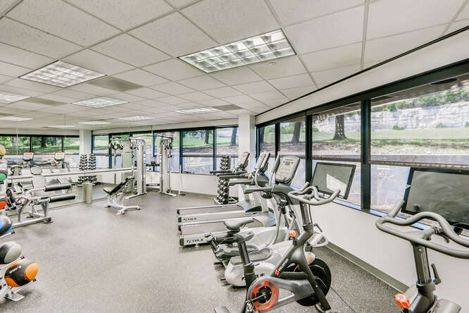 More Photos Of 8911 N Capital Of Texas Hwy, Austin Coworking Space