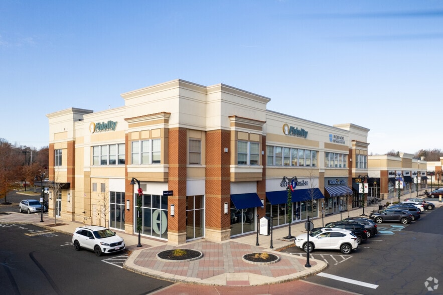 More Photos Of 1581-1593 Main St, Warrington Unknown For Lease