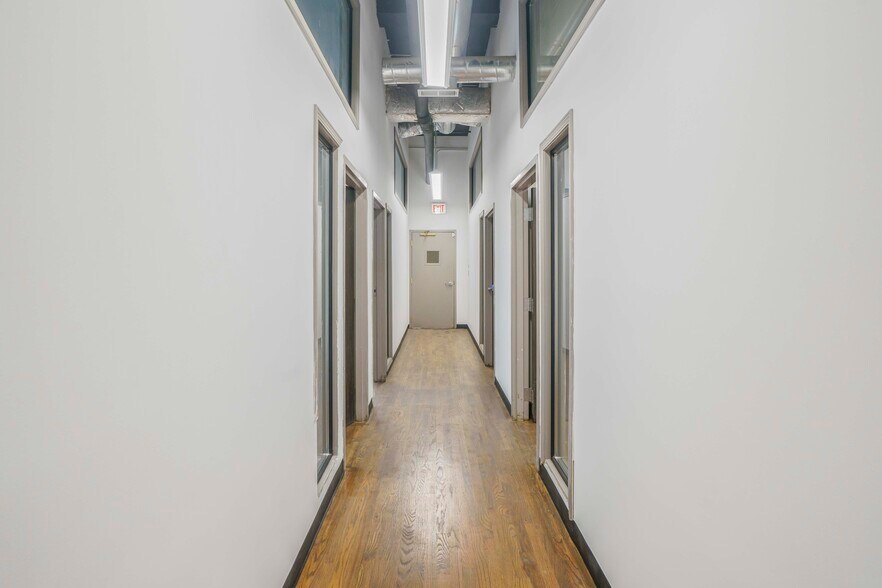 More Photos Of 161 W Harrison St, Chicago Apartments For Sale