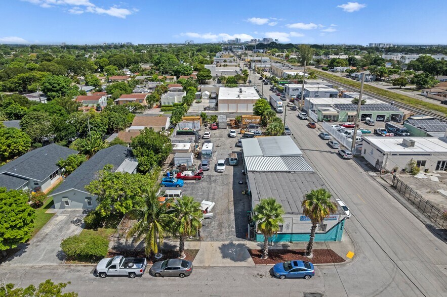 More Photos Of 5913 Georgia Ave, West Palm Beach Service For Lease