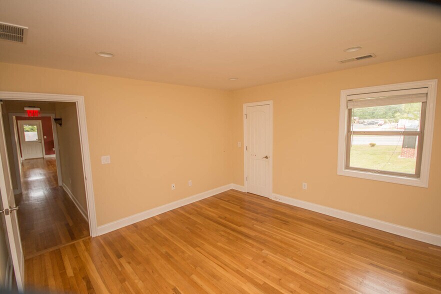 More Photos Of 2642 Loganville Hwy, Grayson Office Residential For Sale